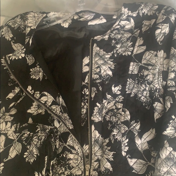 Jacket - Picture 2 of 2